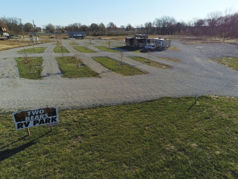 315 S. Old Hwy, Adrian, MO 64720 Two Bears RV Park