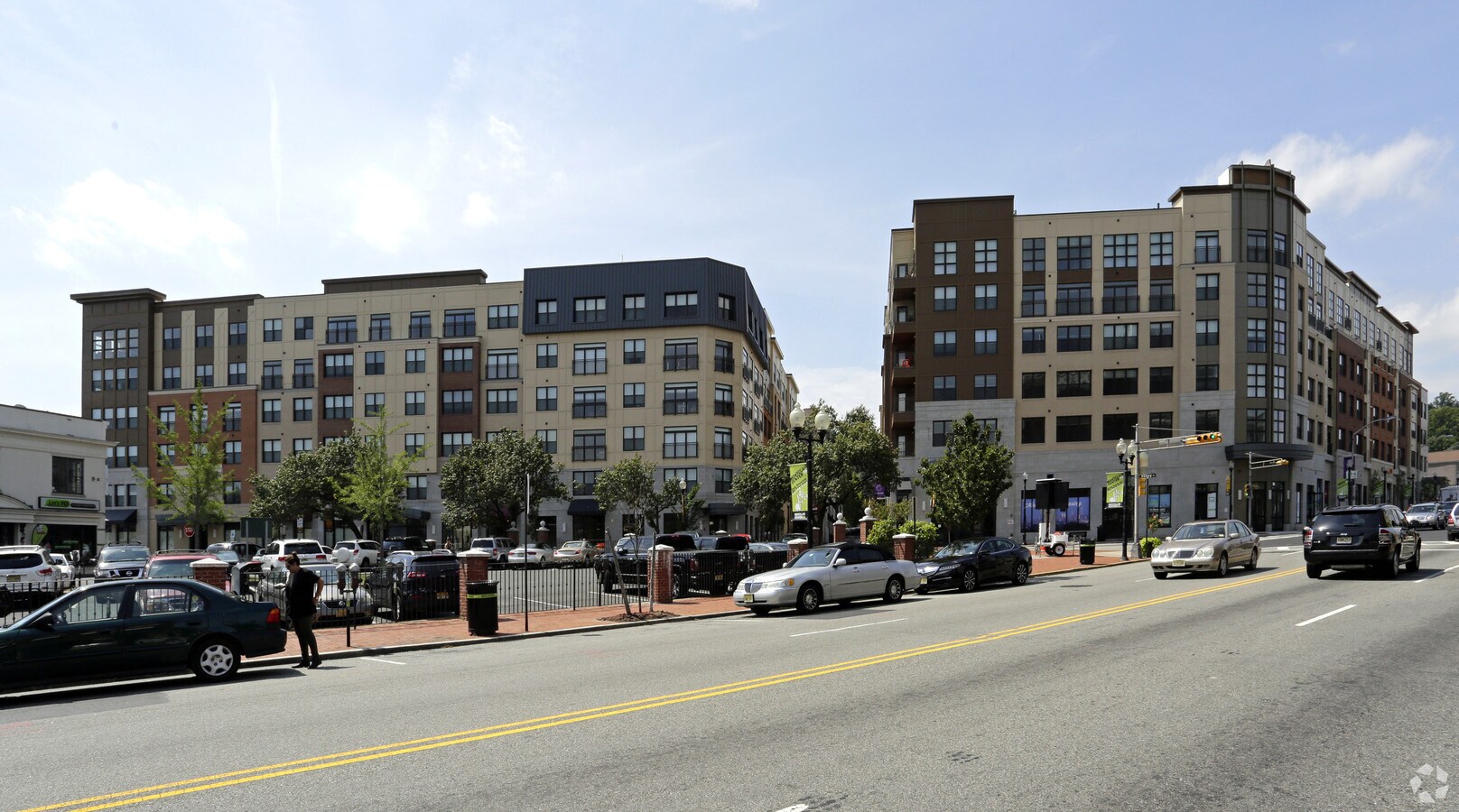 638 Bloomfield Ave, Montclair, NJ 07042