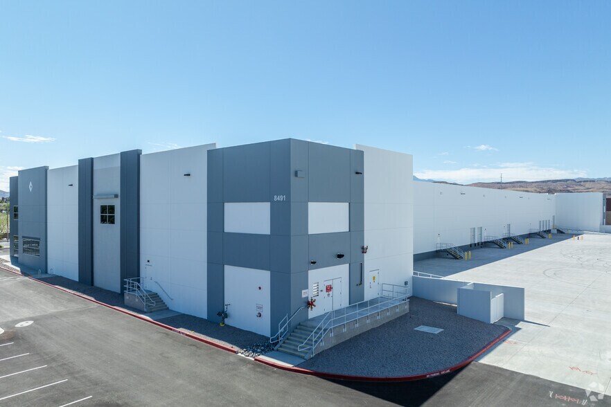 8491 W Badura Ave, Las Vegas, NV for sale - Building Photo - Image 2 of 6