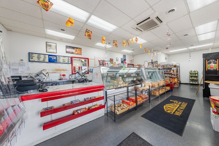 1400 Commerce Dr, New Lexington, OH for sale - Interior Photo - Image 1 of 12