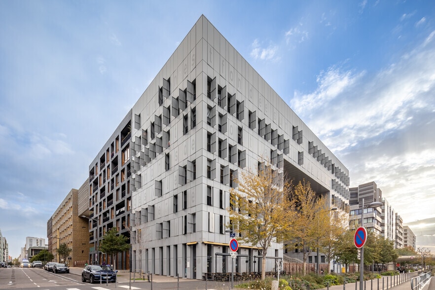 12 Rue Casimir Périer, Lyon for sale - Building Photo - Image 3 of 17