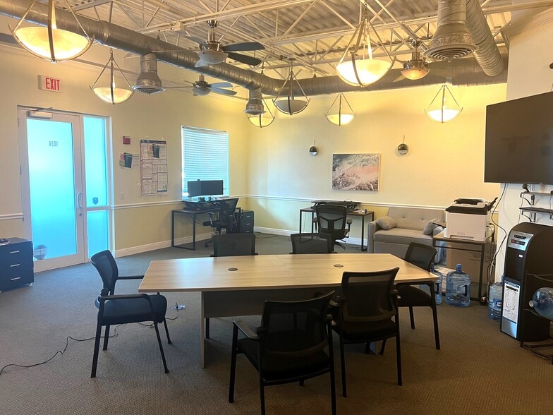 601 N Congress Ave, Delray Beach, FL for lease - Interior Photo - Image 3 of 8