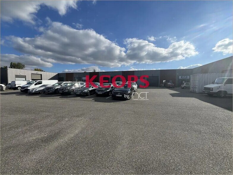 Flex in Montrabé for lease - Building Photo - Image 3 of 4