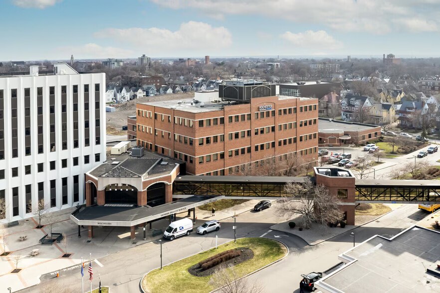 222 Alexander St, Rochester, NY for lease - Building Photo - Image 1 of 5