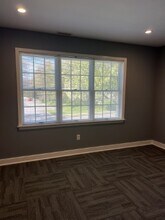 12 Troy Hills Rd, Whippany, NJ for lease Interior Photo- Image 2 of 5