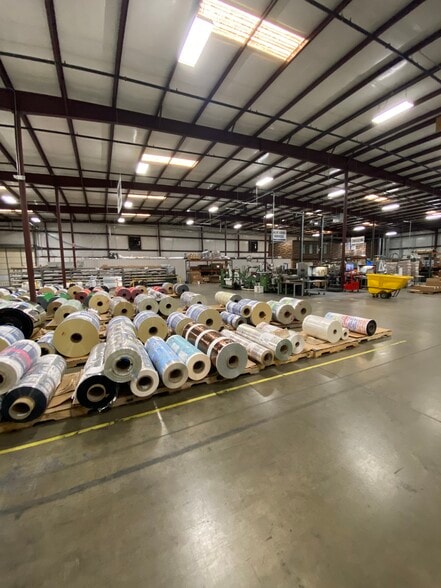 723 Marshall Stuart Dr, Dickson, TN for sale - Building Photo - Image 3 of 7