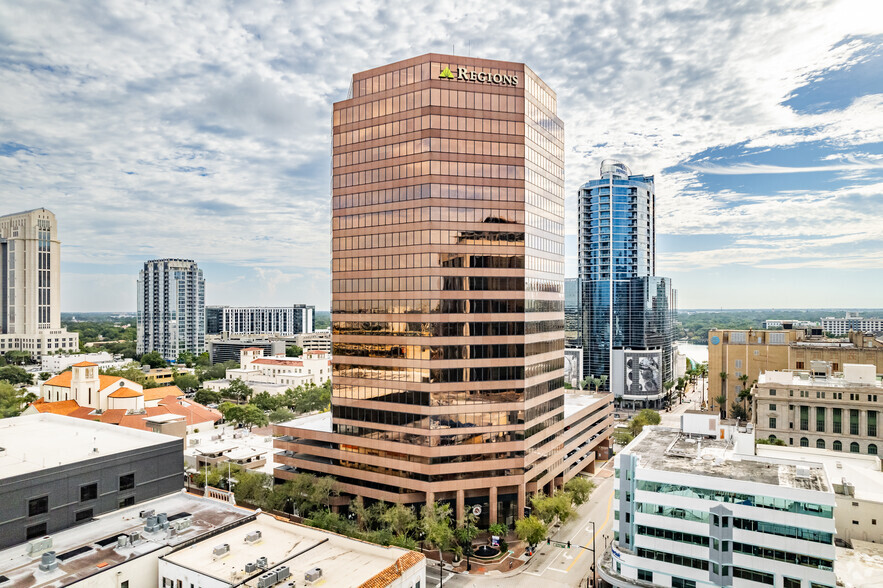 111 N Orange Ave, Orlando, FL for lease - Building Photo - Image 1 of 17