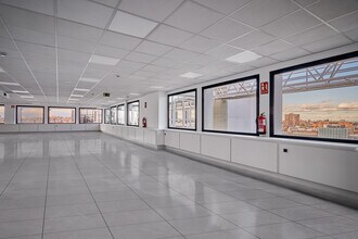 Calle Condesa de Venadito, 1, Madrid, Madrid for lease Interior Photo- Image 1 of 2