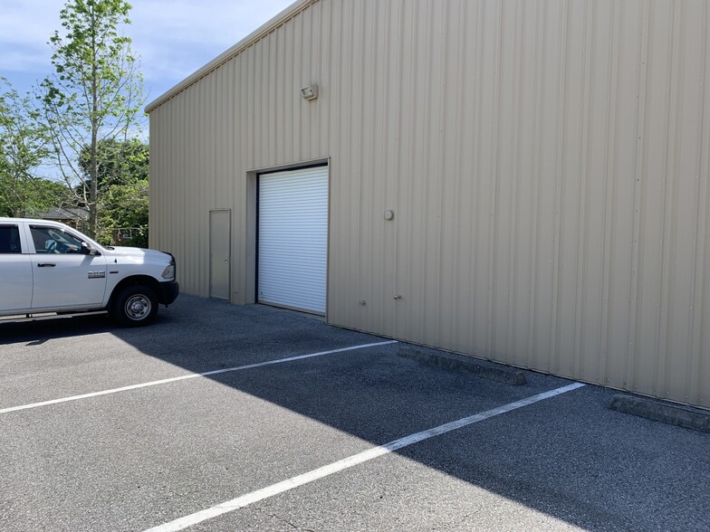 25 E Nine One Half Mile Rd, Pensacola, FL for lease - Building Photo - Image 2 of 10