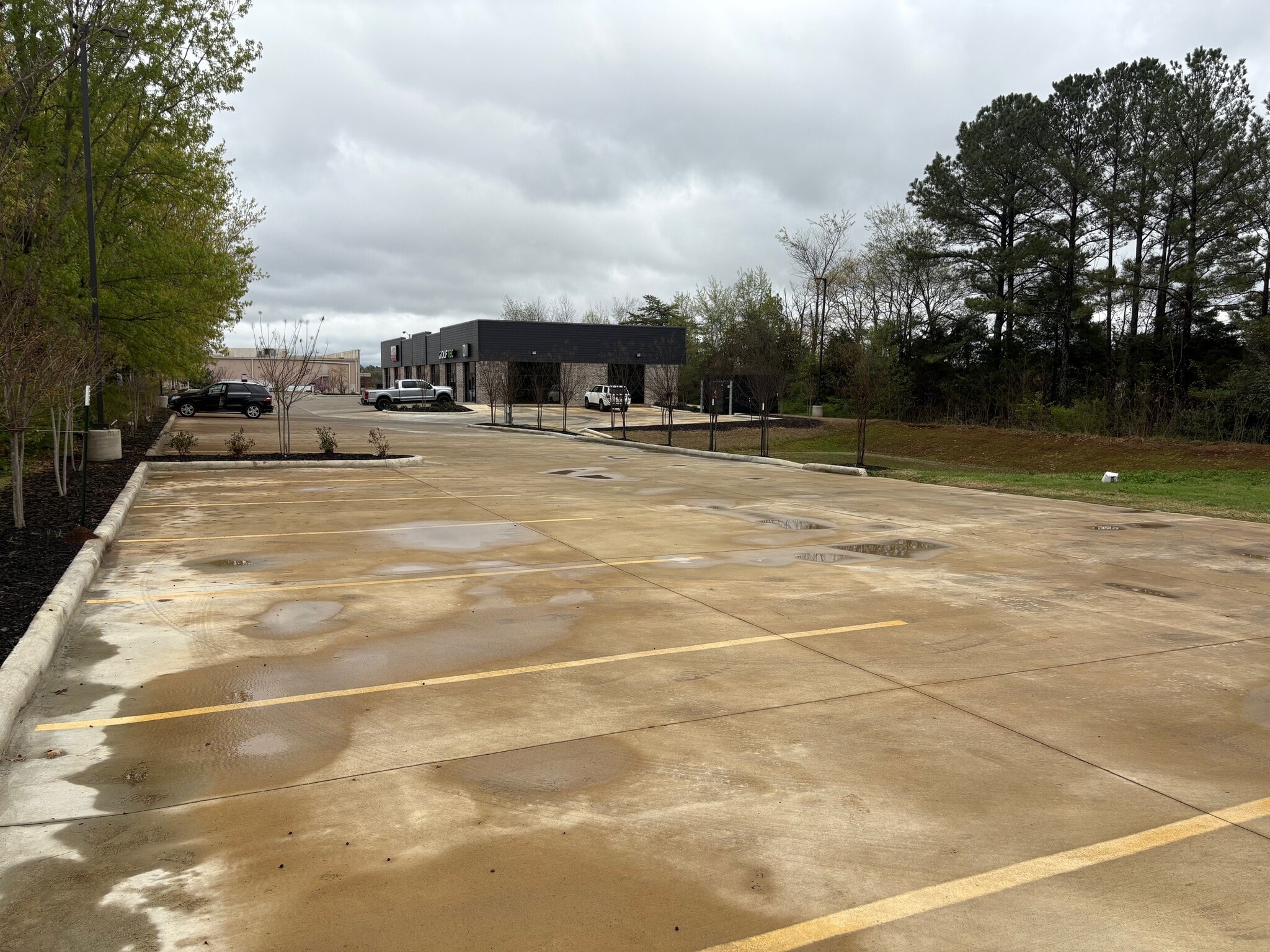 1117 McMurtrie Dr NW, Huntsville, AL for lease Building Photo- Image 1 of 5