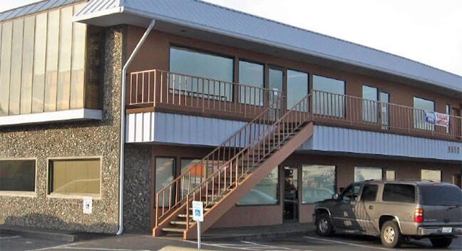 9810 40th Ave SW, Lakewood, WA for lease - Building Photo - Image 1 of 7
