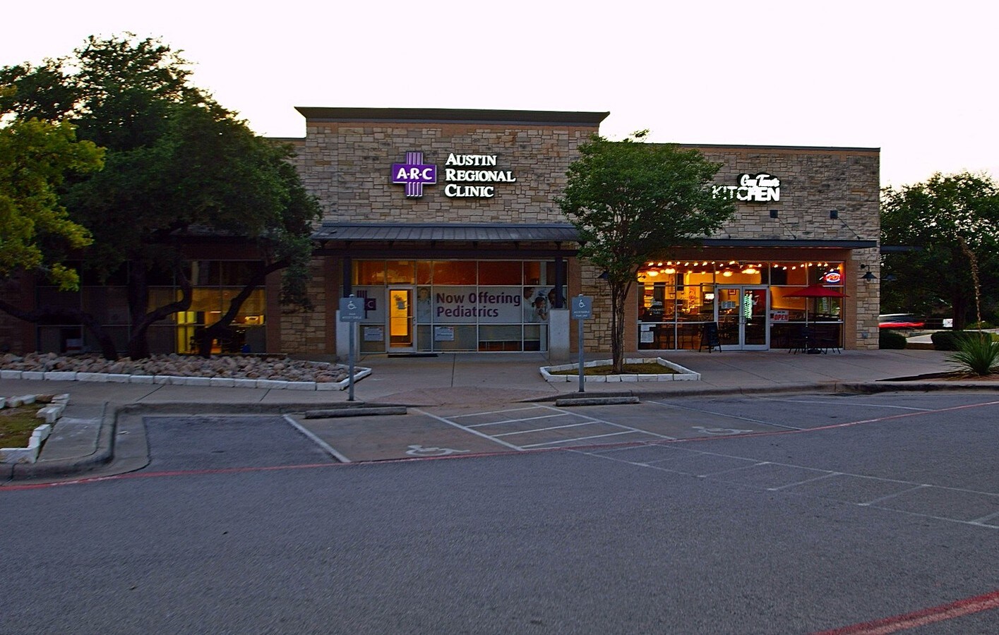 901 Crystal Falls Pky, Leander, TX 78641