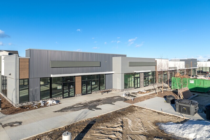 3876 NE Cornerstone Blvd NE, Calgary, AB for sale - Primary Photo - Image 1 of 1