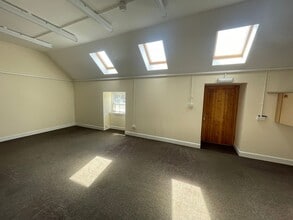12 Dalmenny, South Queensferry for lease Interior Photo- Image 2 of 2