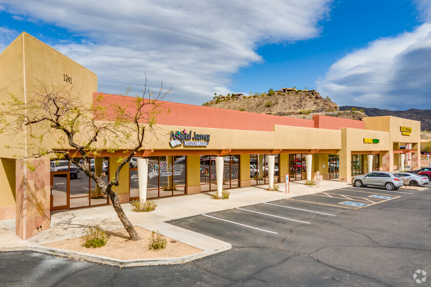 1241 E Chandler Blvd, Phoenix, AZ for lease - Building Photo - Image 3 of 7