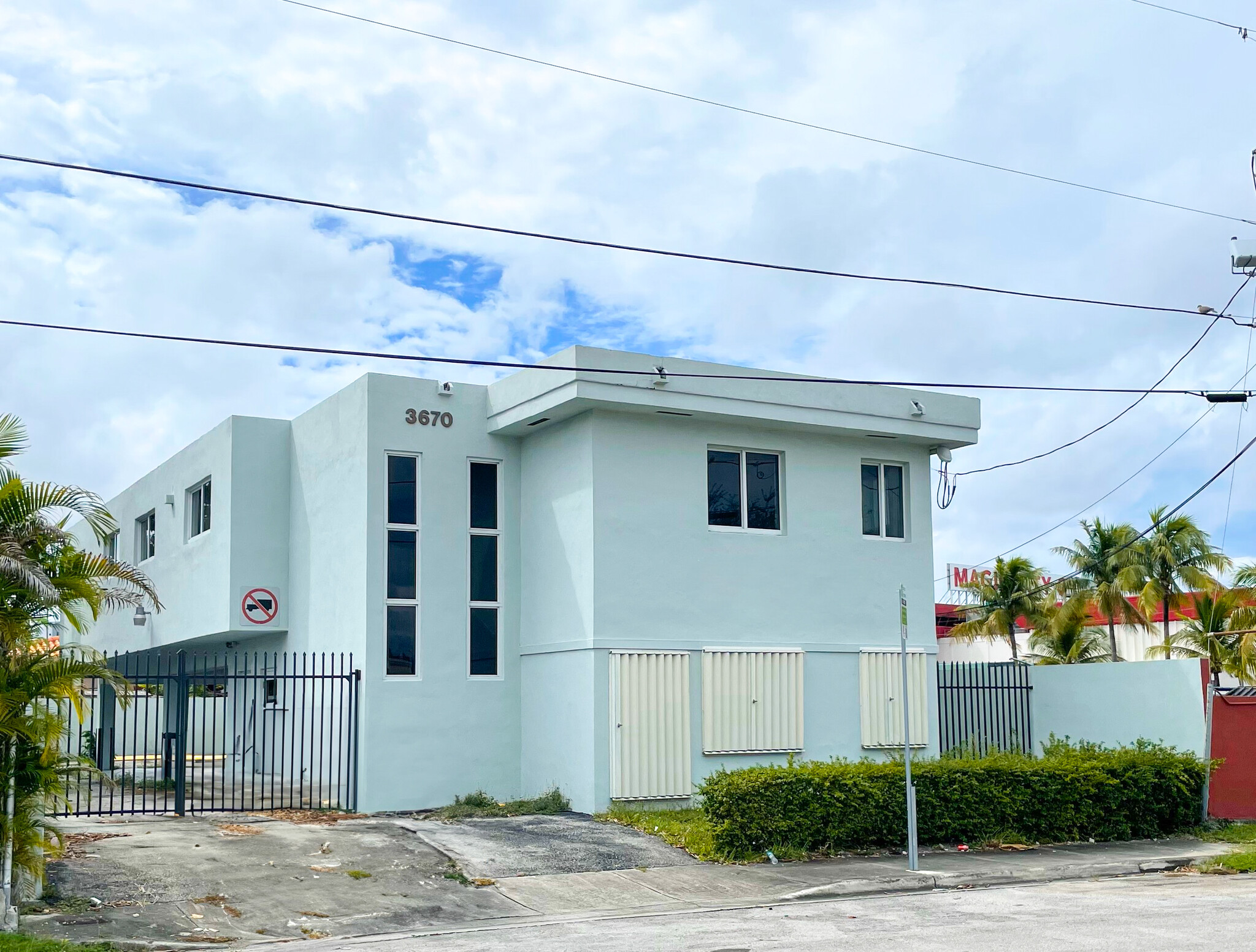 3670 NW 6th St, Miami, FL for sale Building Photo- Image 1 of 17