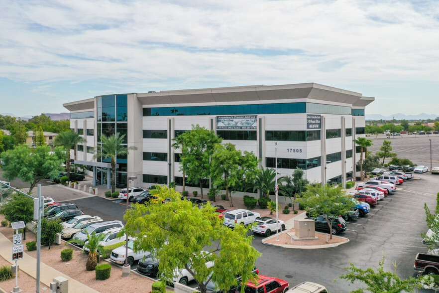 17505 N 79th Ave, Glendale, AZ for sale - Primary Photo - Image 1 of 1