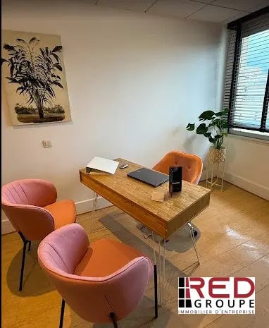 120 Avenue Napoléon Bonaparte, Aix-en-Provence for lease Interior Photo- Image 1 of 6