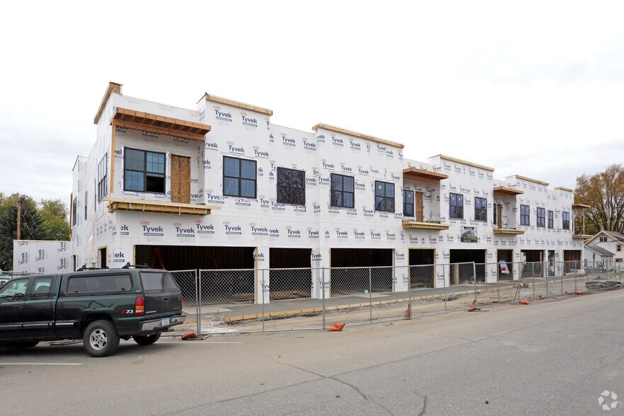 121 W Main St, Solon, IA for sale - Primary Photo - Image 1 of 1