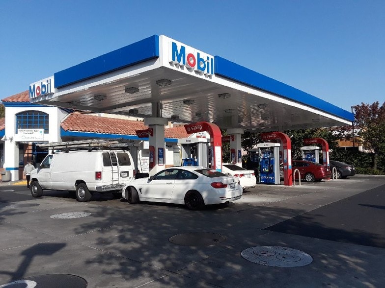 391 W A St, Hayward, CA for lease - Primary Photo - Image 2 of 21