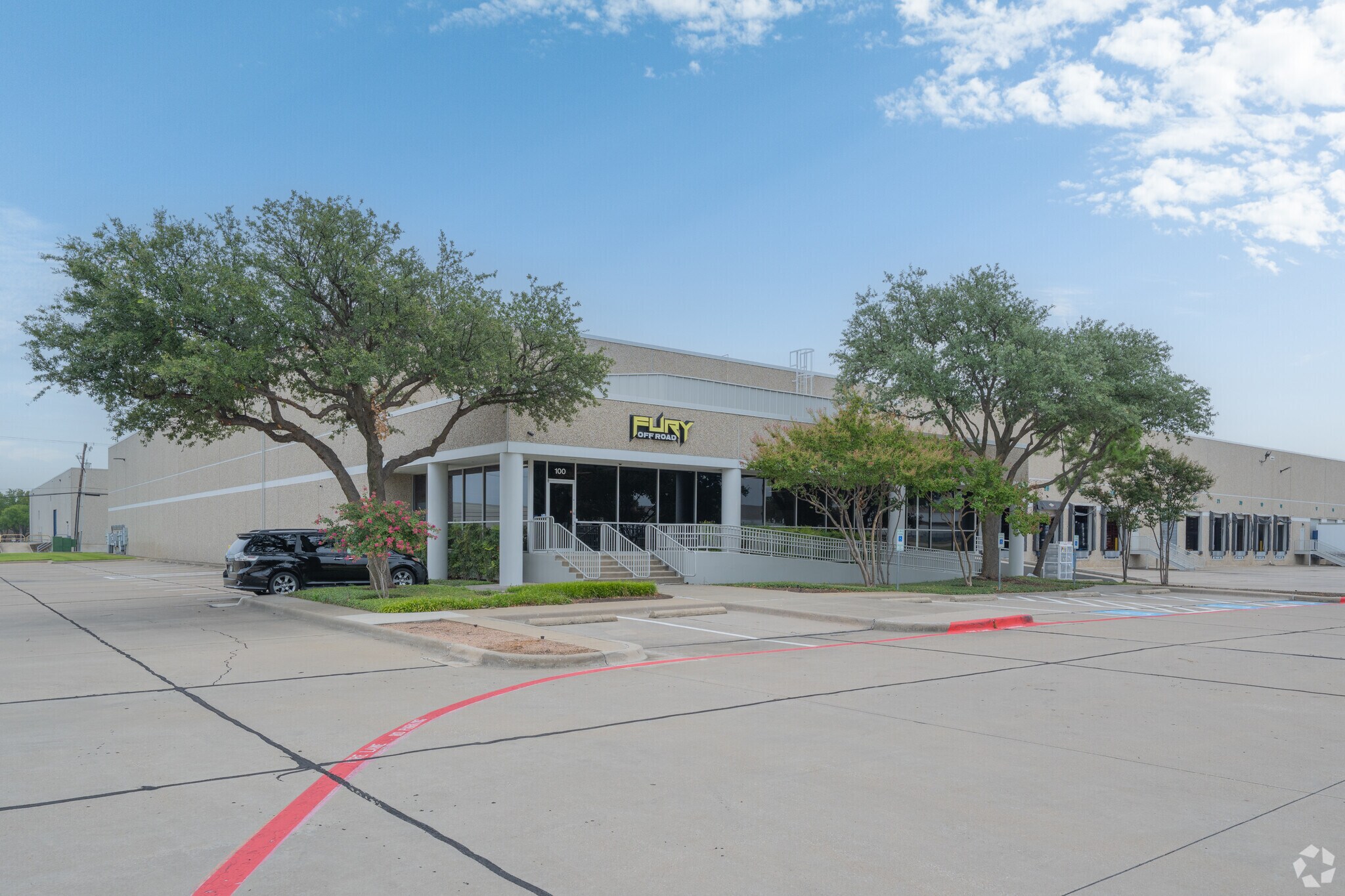 9010 N Royal Ln, Irving, TX for sale Primary Photo- Image 1 of 1