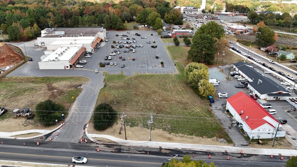 3840 Pleasant Plains Rd, Matthews, NC for sale - Aerial - Image 2 of 11