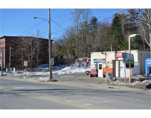 546-556 Main St, Clinton, MA for sale - Building Photo - Image 1 of 1