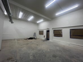 215 Market St, Perth Amboy, NJ for lease Building Photo- Image 2 of 6