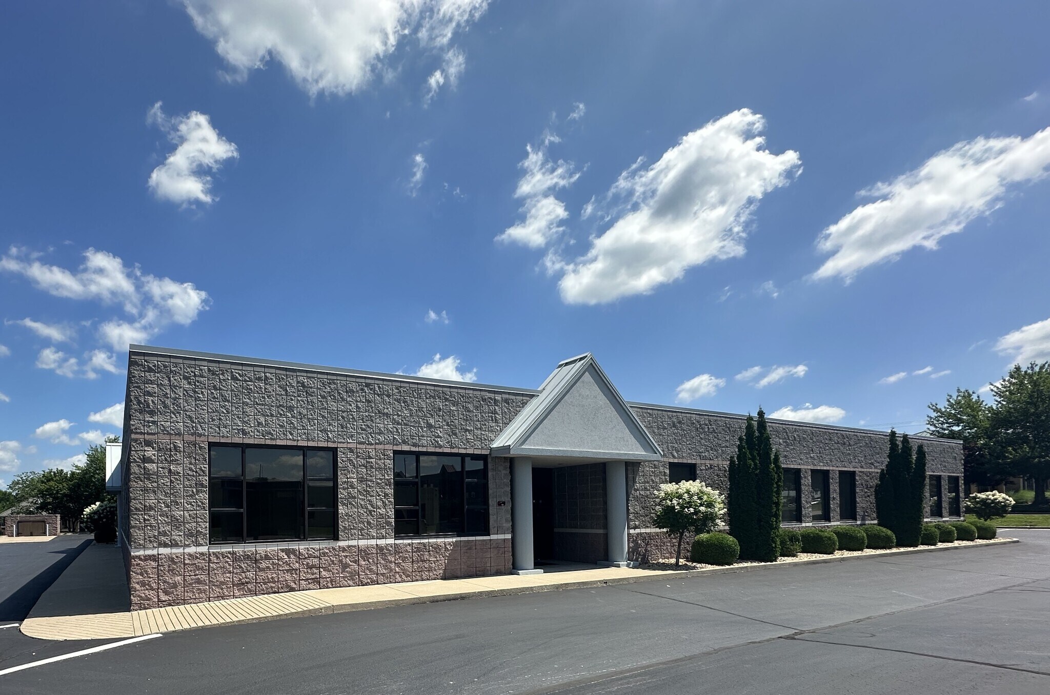 3315 E Ridgeview St, Springfield, MO for sale Building Photo- Image 1 of 1