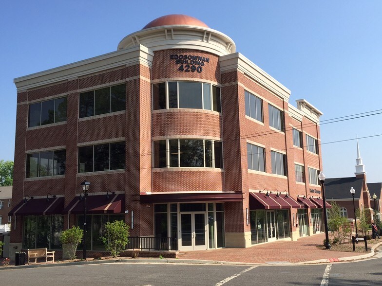 4290 Chain Bridge Rd, Fairfax, VA for lease - Building Photo - Image 2 of 5