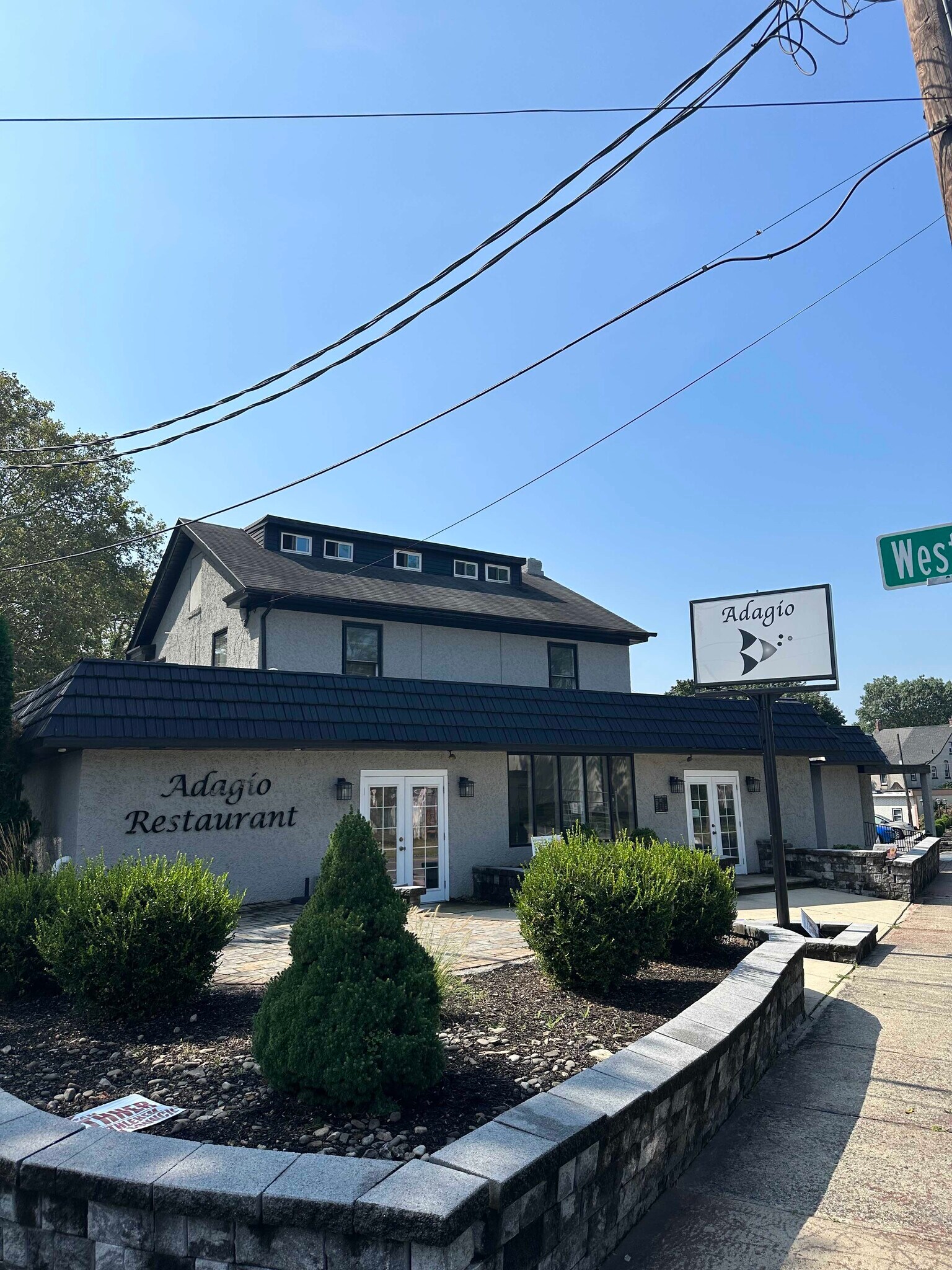 530 Pembroke Rd, Bethlehem, PA for sale Building Photo- Image 1 of 1