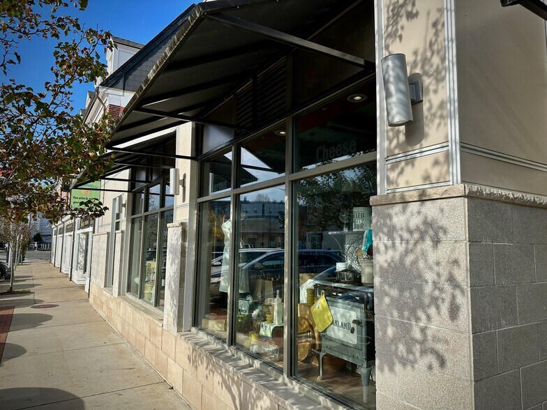 2654 Haven St, Reading, MA 01867 Downtown Reading Retail Space For