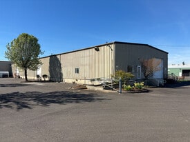 250 SE Booth Bend Rd, McMinnville OR - Warehouse