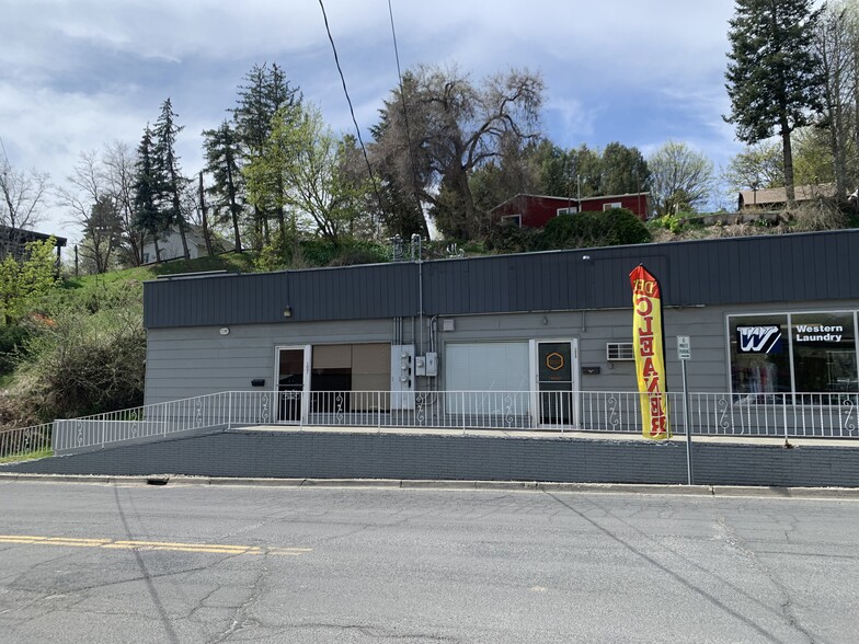 1001-1006 NW Nye St, Pullman, WA for sale - Building Photo - Image 2 of 14