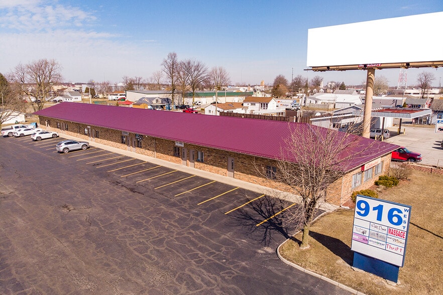916 W Coliseum Blvd, Fort Wayne, IN for lease - Building Photo - Image 1 of 5