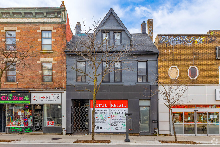 501 Bloor St W, Toronto, ON for lease - Building Photo - Image 1 of 2