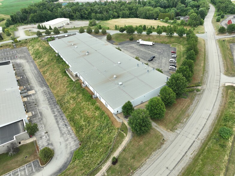 500 Innovation Dr, Blairsville, PA for lease - Building Photo - Image 3 of 13