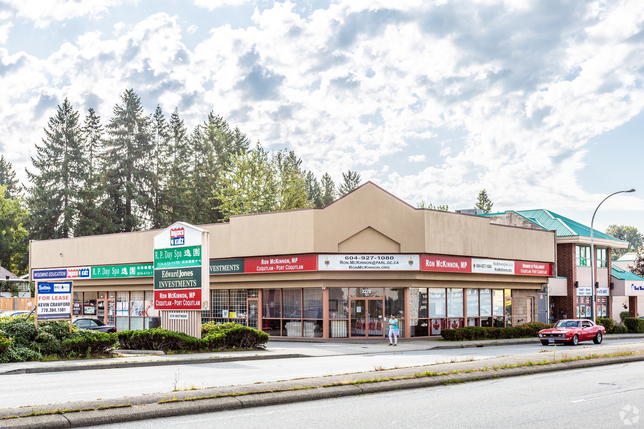 3278 Westwood St, Port Coquitlam, BC V3C 3L8