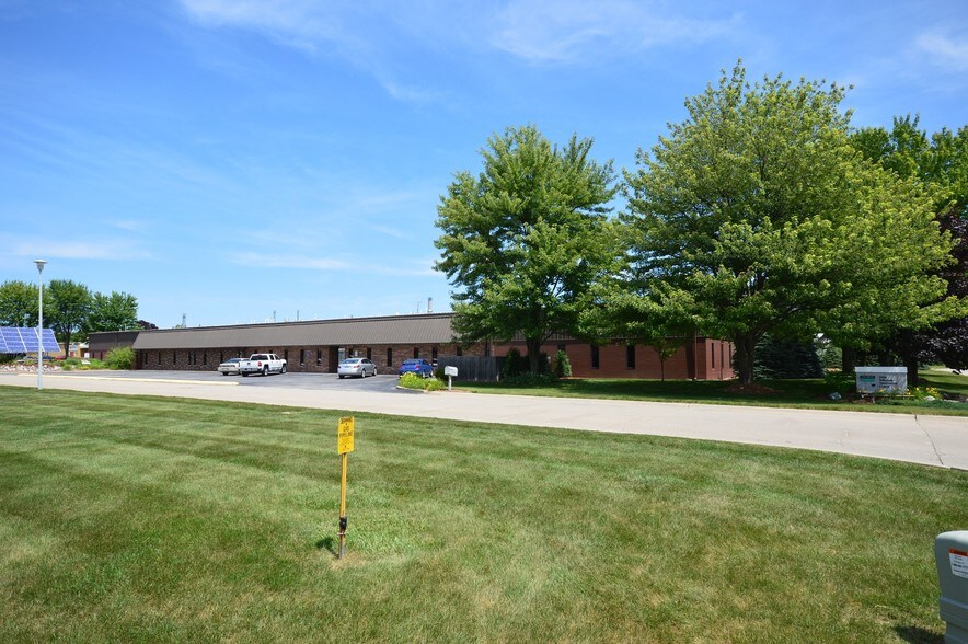 10300 Hercules Rd, Freeland, MI for sale - Primary Photo - Image 1 of 1