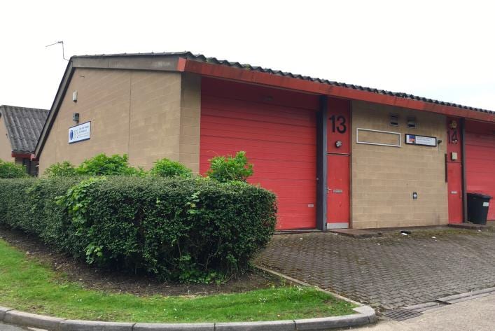 13-16 Lower Farm Pl, Northampton for lease Primary Photo- Image 1 of 2