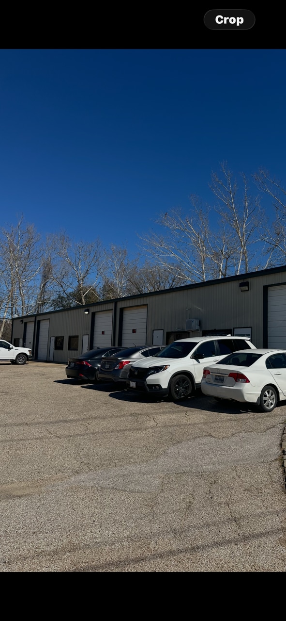 7740 W Highway 71, Austin, TX for lease Interior Photo- Image 1 of 2