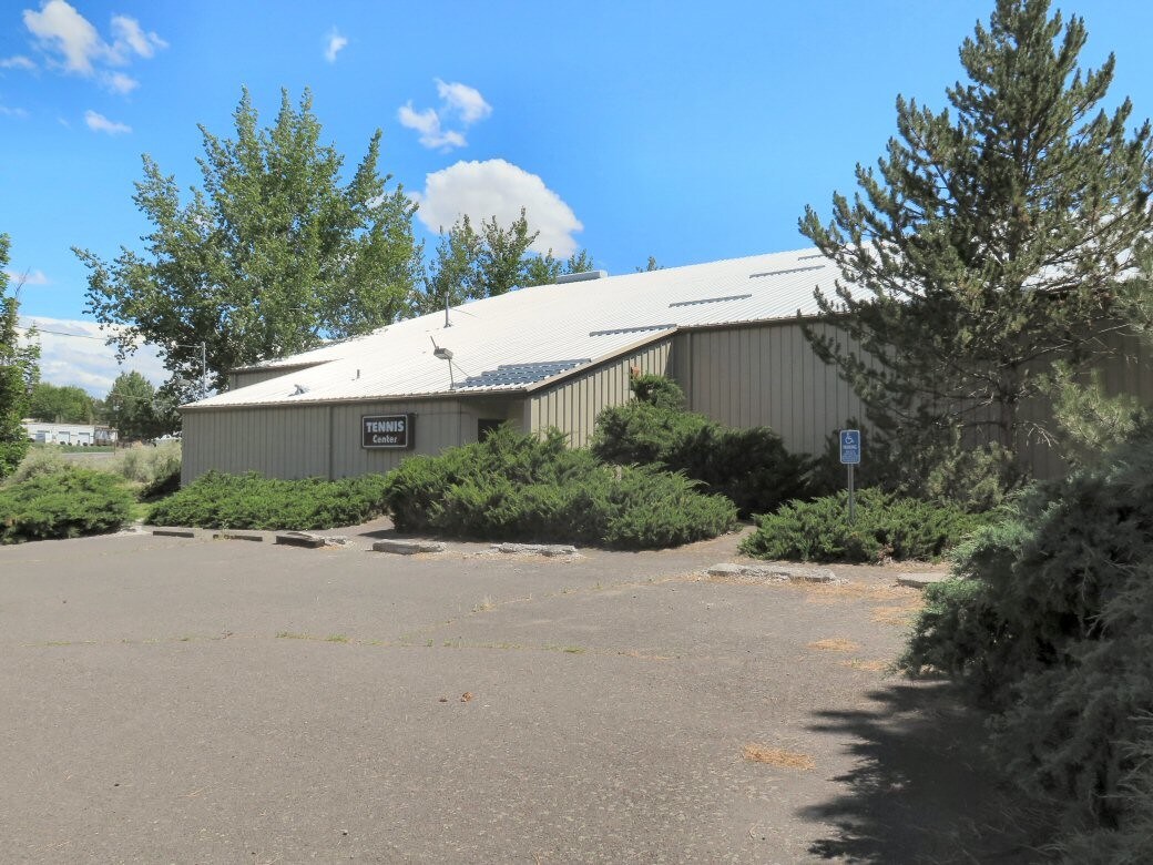 1075 Tutuilla Rd, Pendleton, OR for sale Primary Photo- Image 1 of 1
