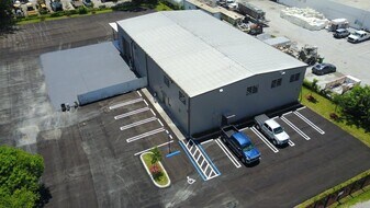 11913 NW 99th Ave, Hialeah Gardens FL - Warehouse