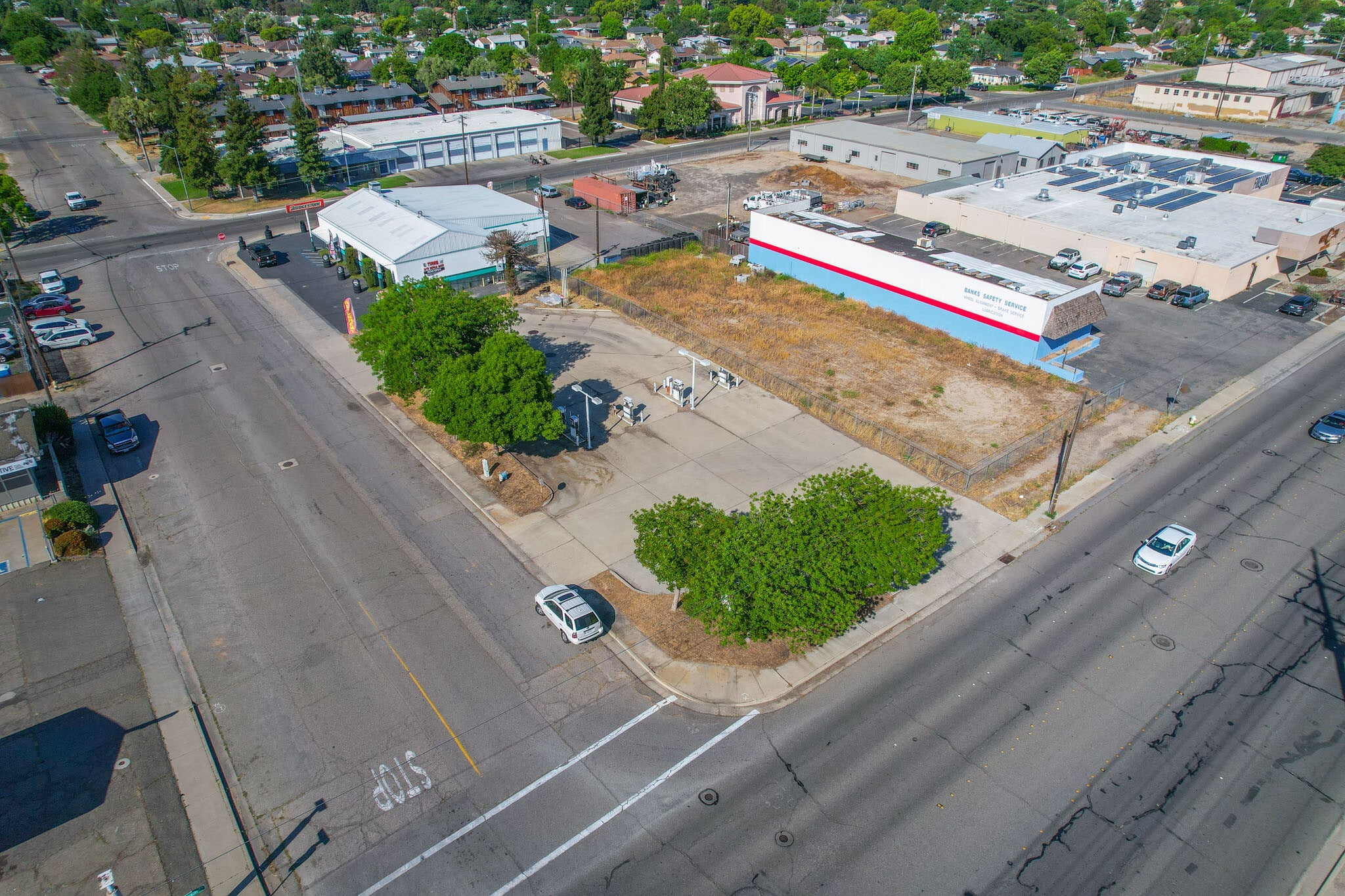 695 Atwater Blvd, Atwater, CA 95301 Atwater Blvd fueling station