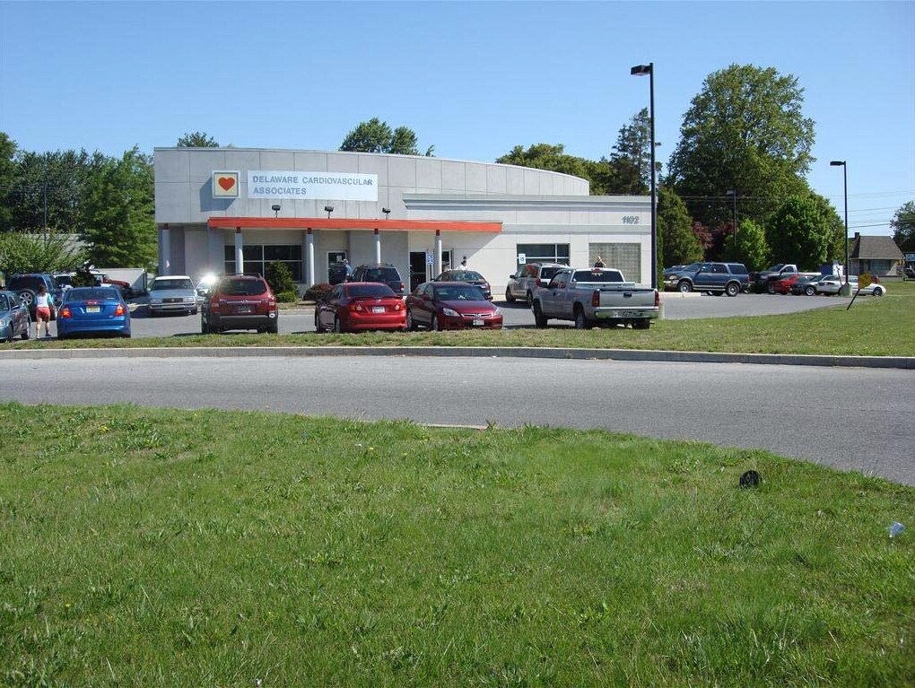 1102 S Dupont Hwy, Dover, DE for sale Primary Photo- Image 1 of 1