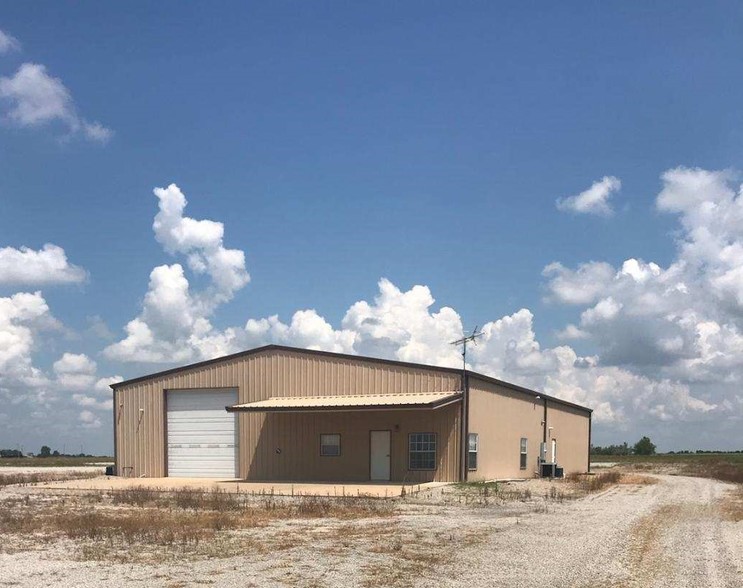 397730 W 1400 Rd, Dewey, OK for sale - Building Photo - Image 2 of 5