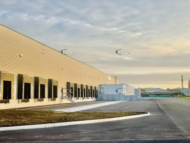 Industrial in Remy for lease - Building Photo - Image 1 of 8