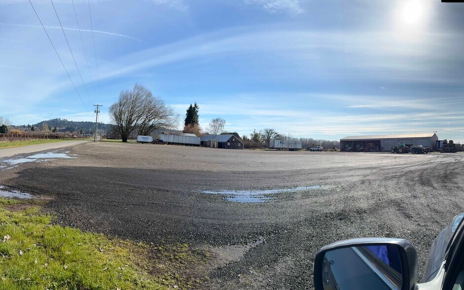 855 Goerig Rd, Woodland, WA for lease - Primary Photo - Image 1 of 3