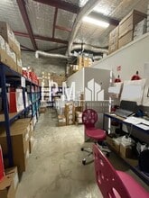 Flex in Marseille for lease Interior Photo- Image 2 of 5