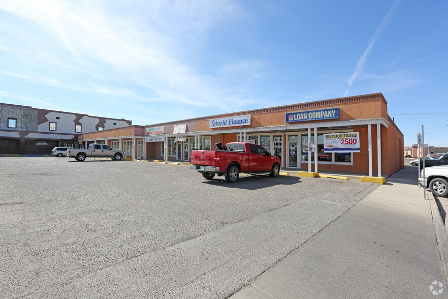 209 S Main St, Belen, NM for lease - Building Photo - Image 3 of 4